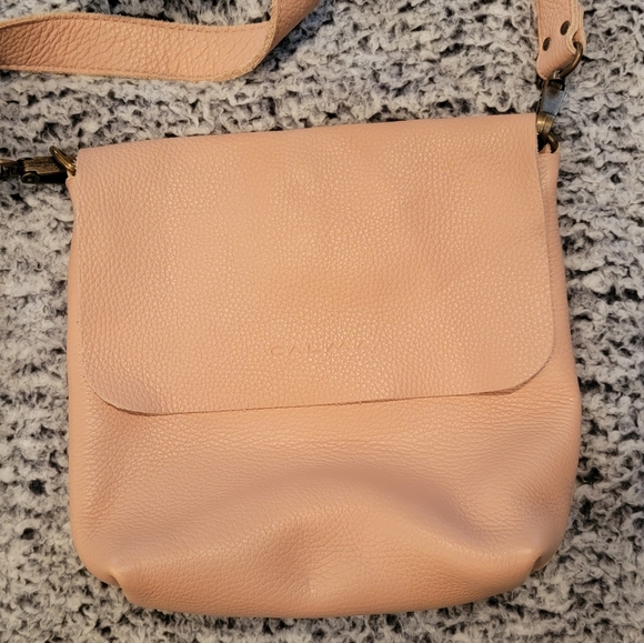 Handcrafted leather purse - Picture 1 of 3